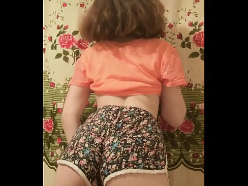 ❤️ Seksi mlada bejba se pred kamero sleče s kratkih hlač Ruski pornič na porno sl.klassikaprint.ru
