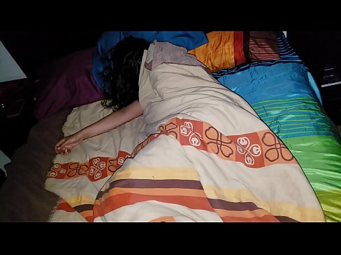 ❤️ Stepson berači svojo mlado mačeho, medtem ko ona spi. Ruski pornič na porno sl.klassikaprint.ru